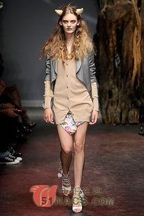 伦敦vivien吃瓜,揭秘英国街头的热辣“吃瓜”文化