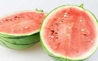 挖半个瓜吃,揭秘瓜类美食的诱惑与魅力