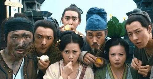 李弘吃瓜群众,吃瓜群众的视角，揭秘娱乐圈风云